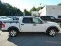 White Suede - Explorer Sport Trac XLT 4x4 Photo No. 2