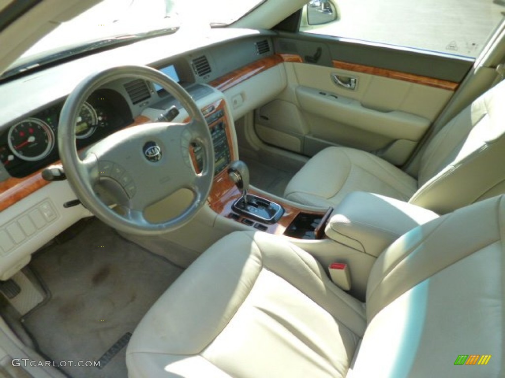 2005 Amanti  - Pearl White / Gray photo #11