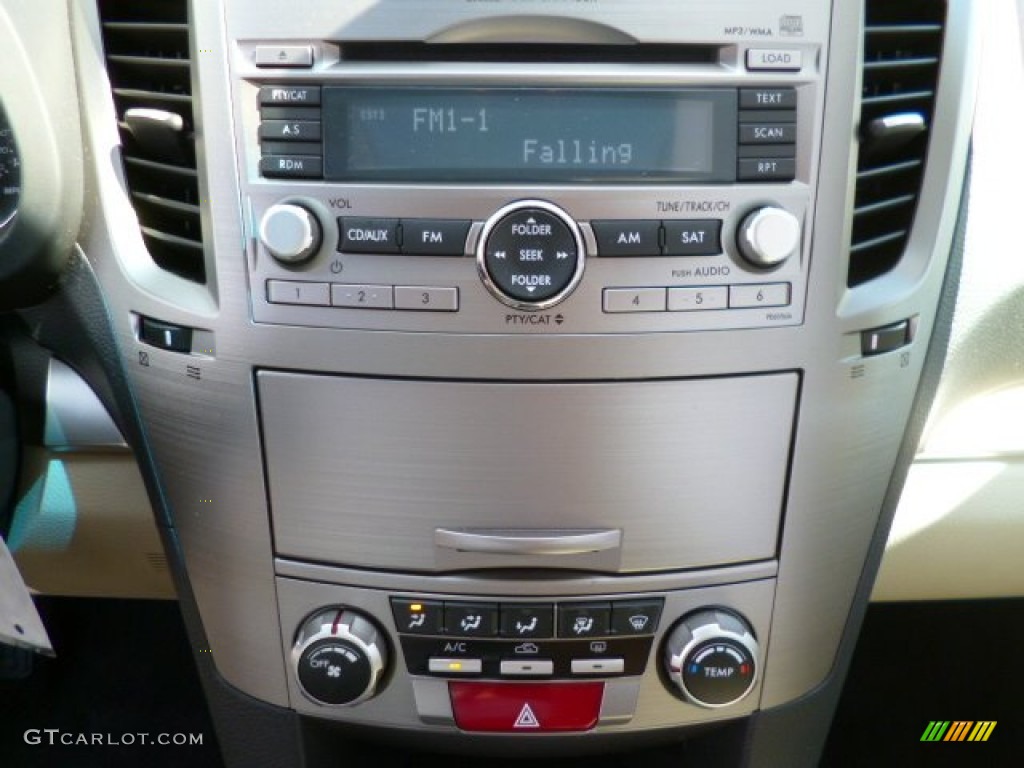 2010 Subaru Outback 2.5i Premium Wagon Controls Photos