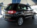 Deep Black Metallic - Tiguan SEL Photo No. 4