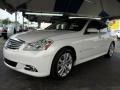 Moonlight White - M 35 Sedan Photo No. 3