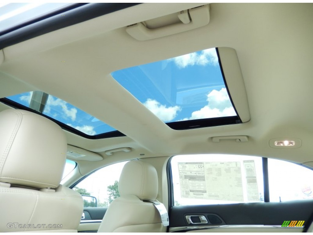 2014 Lincoln MKS FWD Sunroof Photo #85872064