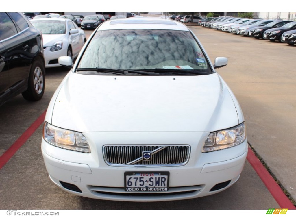 2006 V70 2.4 - Ice White / Taupe photo #2