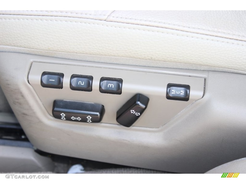 2006 V70 2.4 - Ice White / Taupe photo #13