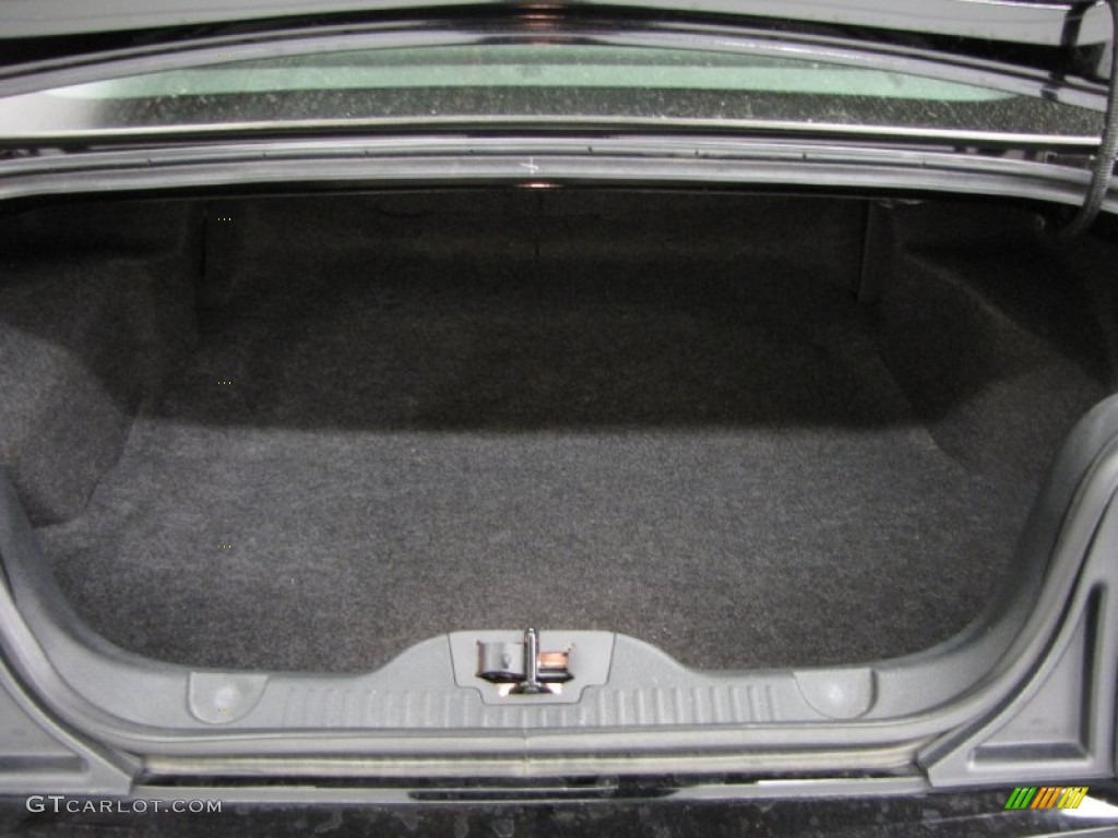 2013 Ford Mustang GT Premium Coupe Trunk Photos
