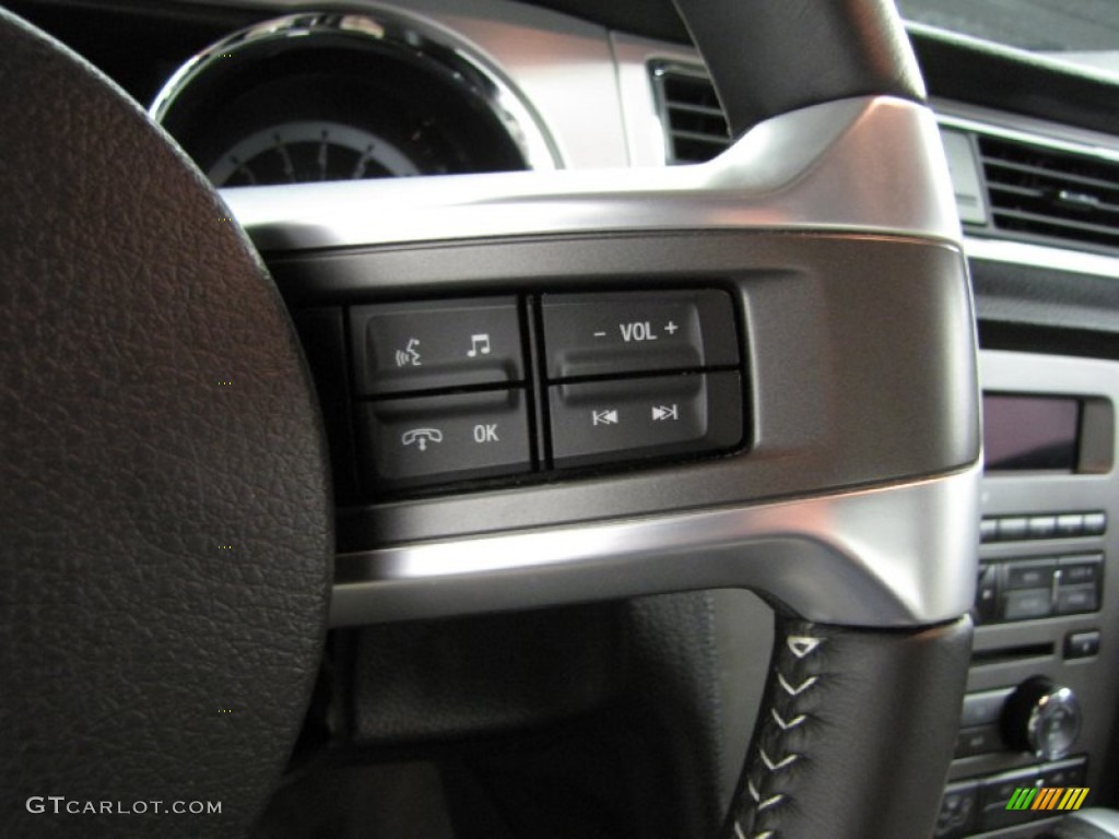 2013 Ford Mustang GT Premium Coupe Controls Photo #85876522
