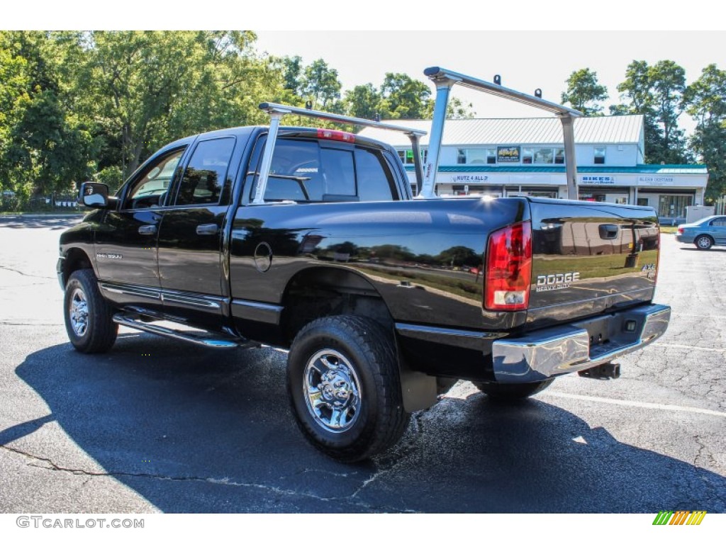 2004 Ram 3500 Laramie Quad Cab 4x4 - Black / Dark Slate Gray photo #4