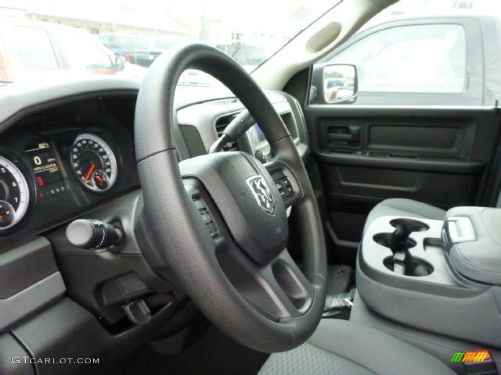 2014 Ram 1500 Express Quad Cab 4x4 Black/Diesel Gray Steering Wheel Photo #85878247