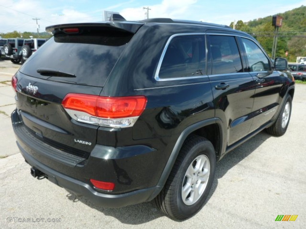 2014 Grand Cherokee Laredo 4x4 - Black Forest Green Pearl / New Zealand Black/Light Frost photo #6