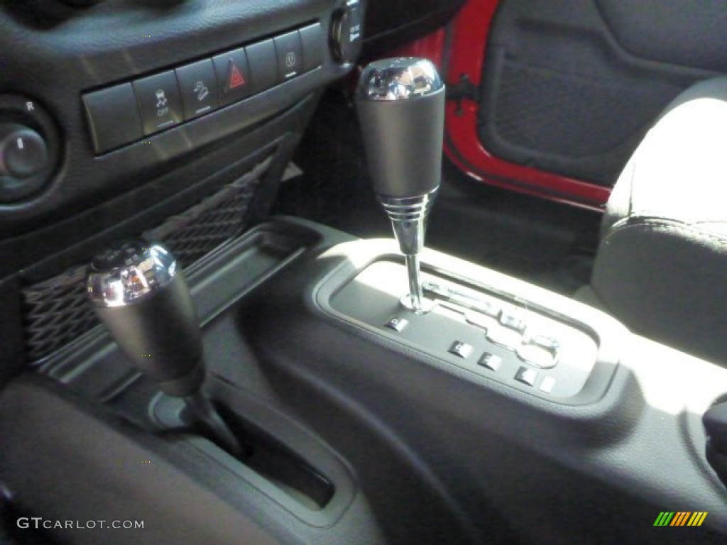 2014 Jeep Wrangler Unlimited Sahara 4x4 Transmission Photos