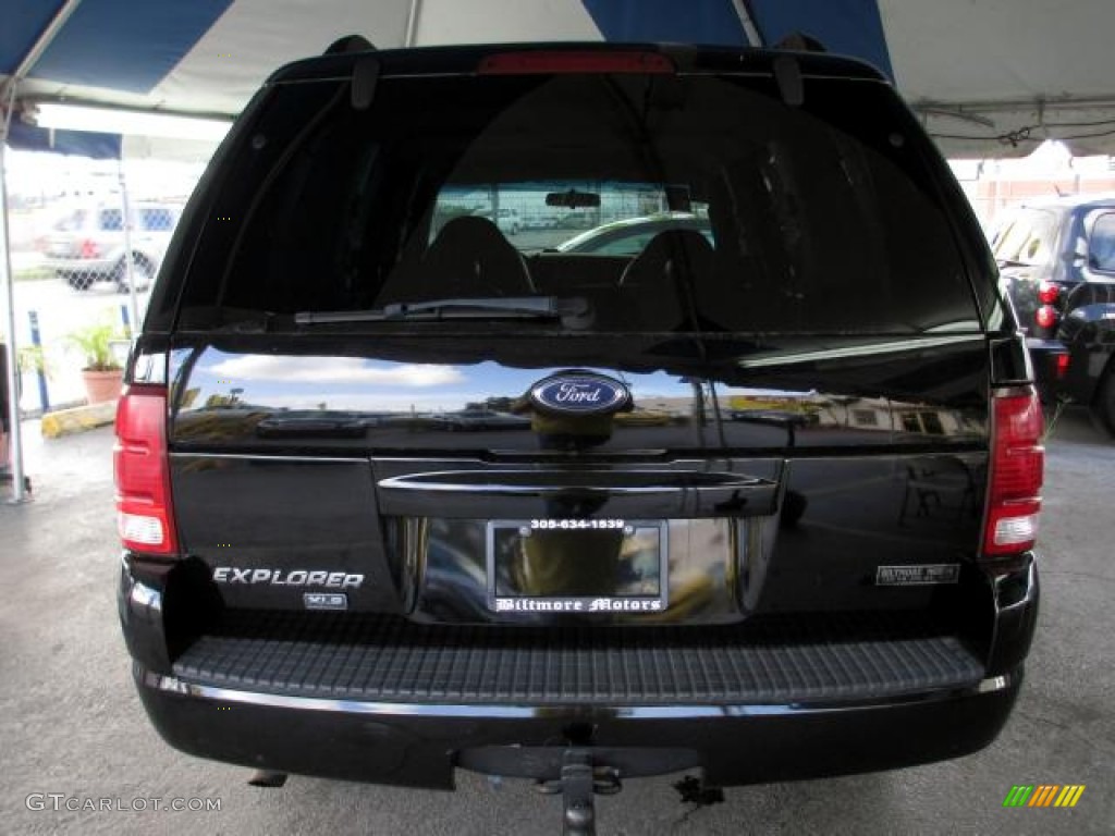 2002 Explorer XLS 4x4 - Black Clearcoat / Midnight Grey photo #5