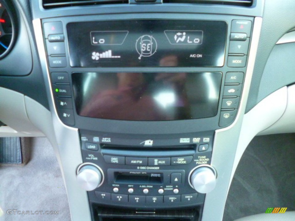 2007 Acura TL 3.2 Controls Photo #85881805