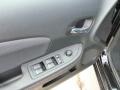 Black Clear Coat - Avenger SXT Photo No. 14
