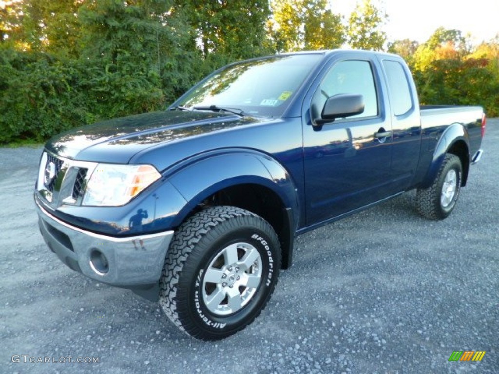 2011 Frontier SV V6 King Cab 4x4 - Navy Blue / Graphite photo #3