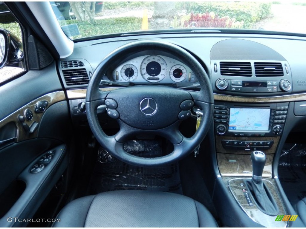 2008 Mercedes-Benz E 350 Sedan Black Dashboard Photo #85883434