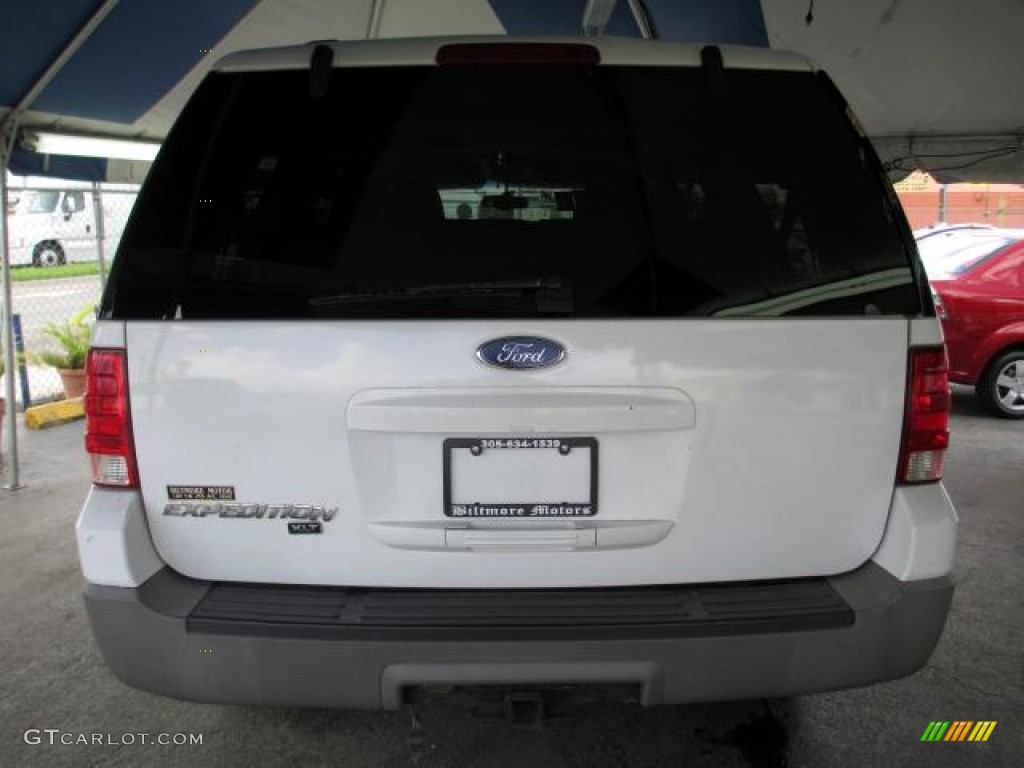 2003 Expedition XLT 4x4 - Oxford White / Medium Parchment photo #5