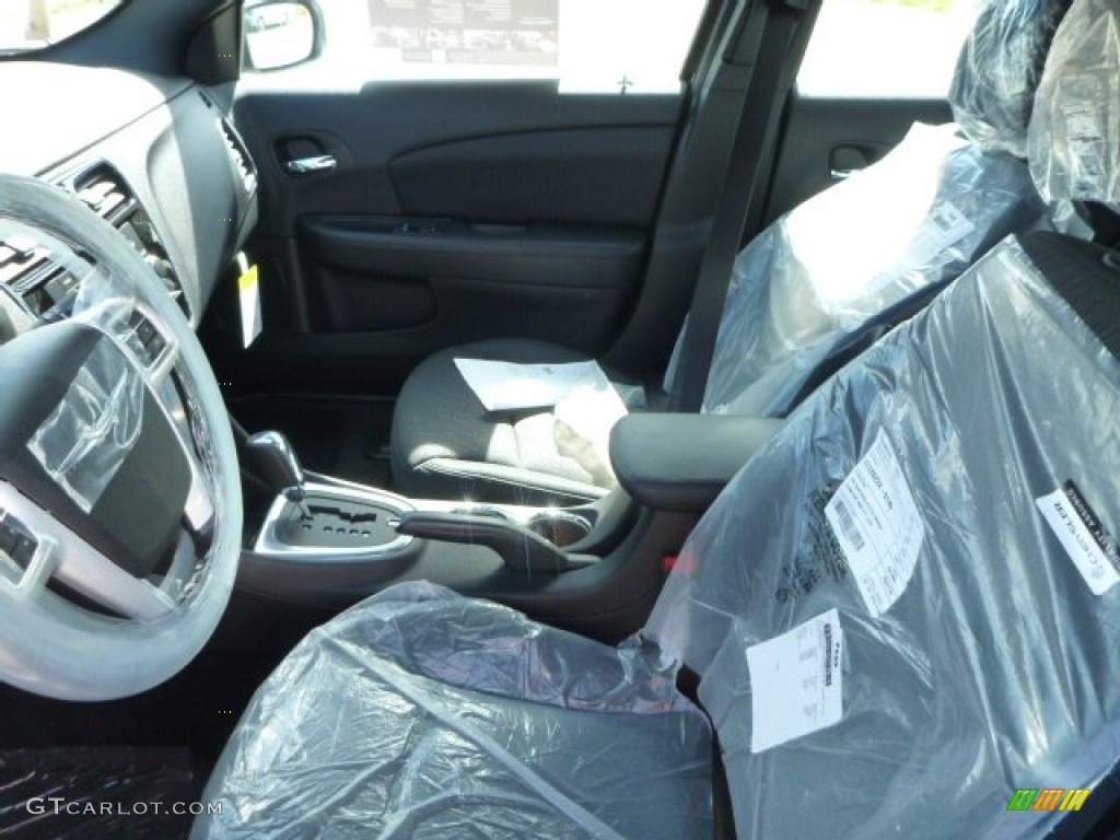 2014 200 Touring Sedan - Bright White / Black photo #12