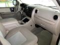 Oxford White - Expedition XLT 4x4 Photo No. 13