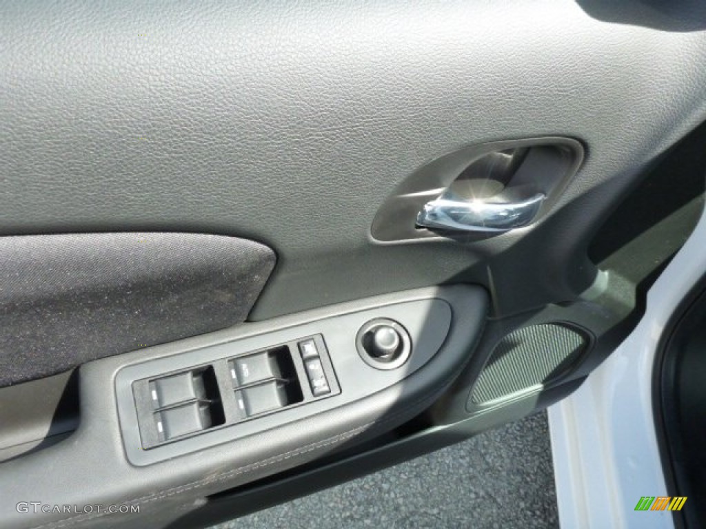 2014 200 Touring Sedan - Bright White / Black photo #16
