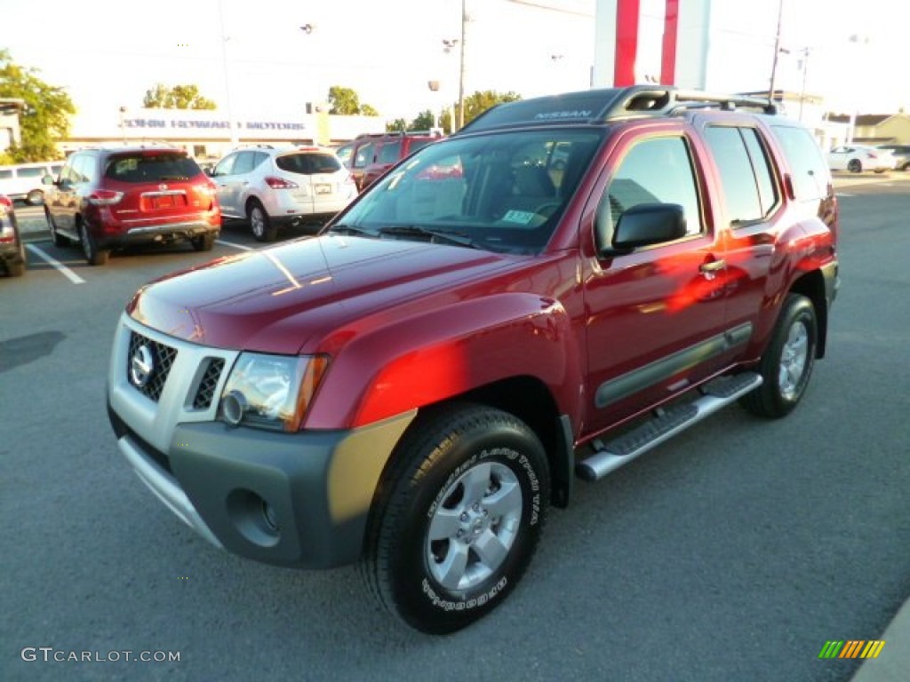 2013 Xterra S 4x4 - Cayenne Red / Gray photo #3