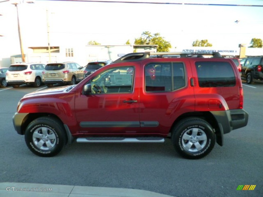 2013 Xterra S 4x4 - Cayenne Red / Gray photo #4