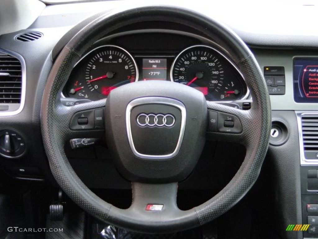 2007 Audi Q7 3.6 Premium quattro Steering Wheel Photos