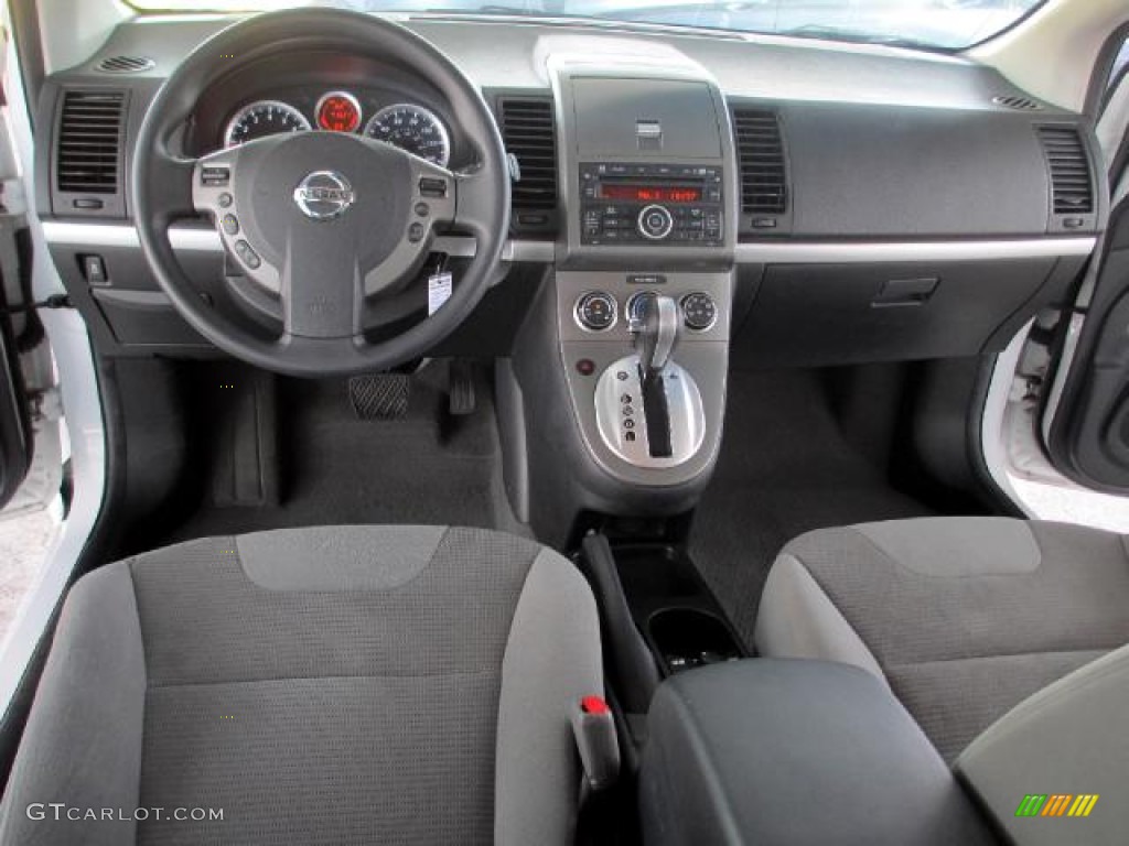 2012 Sentra 2.0 S - Aspen White / Charcoal photo #14