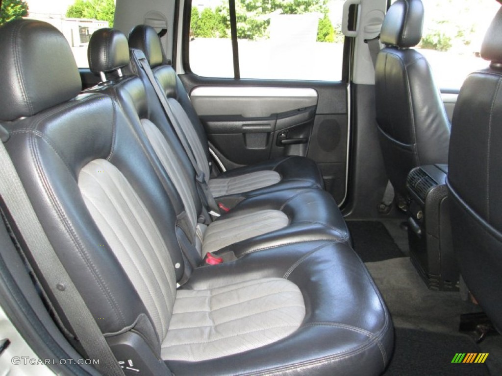 Midnight Grey Interior 2004 Mercury Mountaineer V8 Premier AWD Photo #85892971