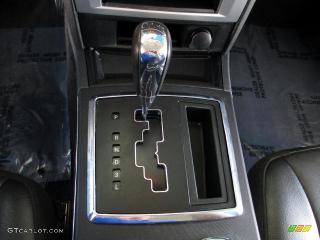 2010 300 Touring - Black / Dark Slate Gray photo #16