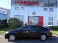 Black - Camry XLE V6 Photo No. 2