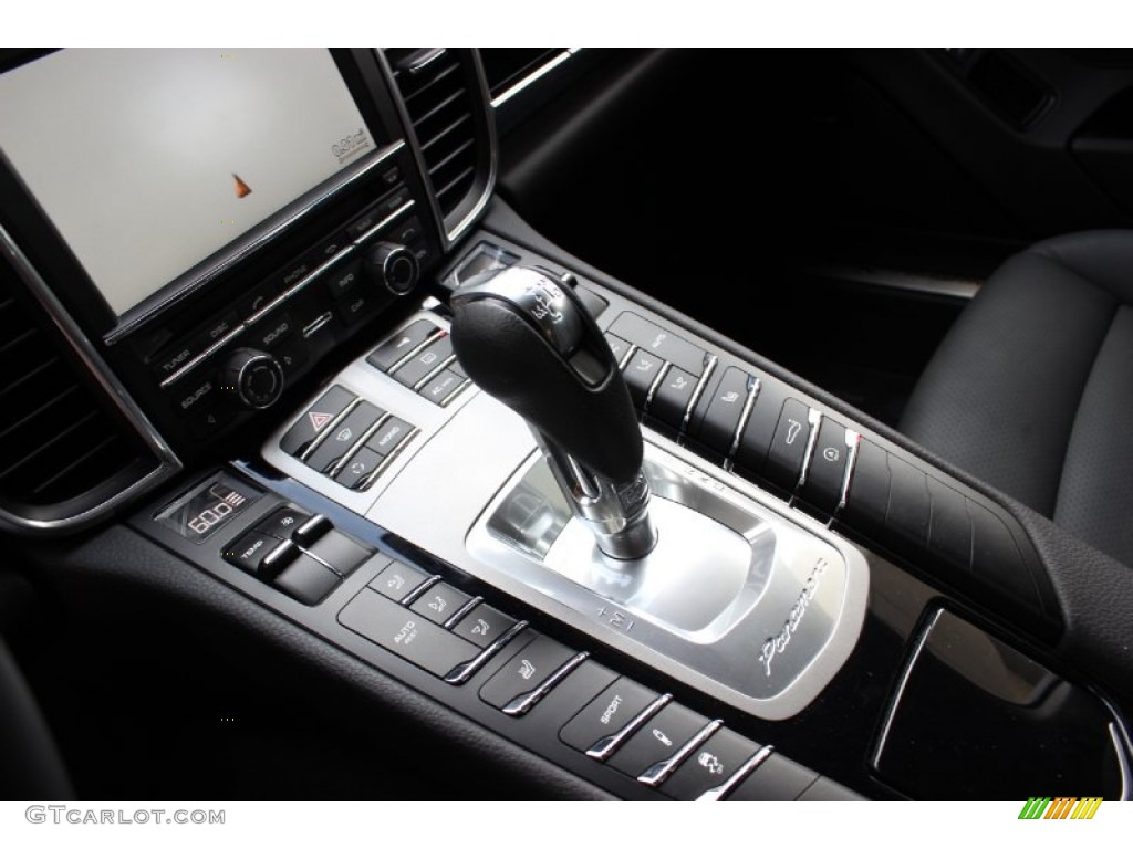 2010 Porsche Panamera S Transmission Photos