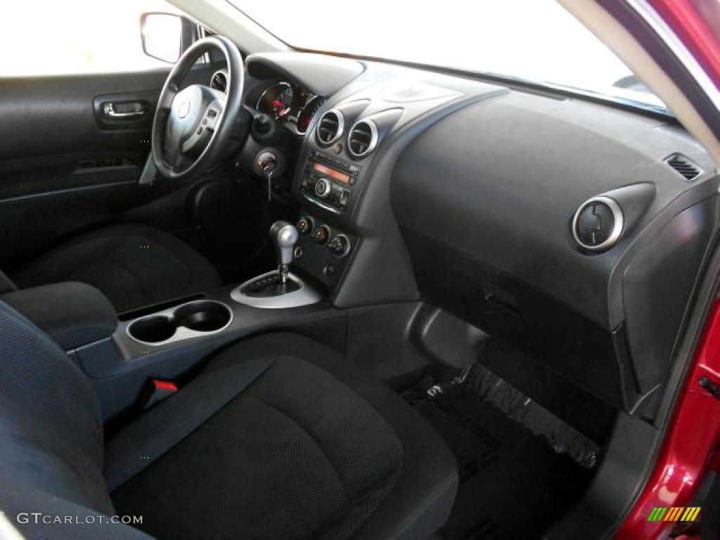 2011 Rogue S AWD - Cayenne Red / Black photo #12