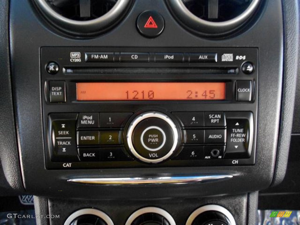 2011 Rogue S AWD - Cayenne Red / Black photo #15