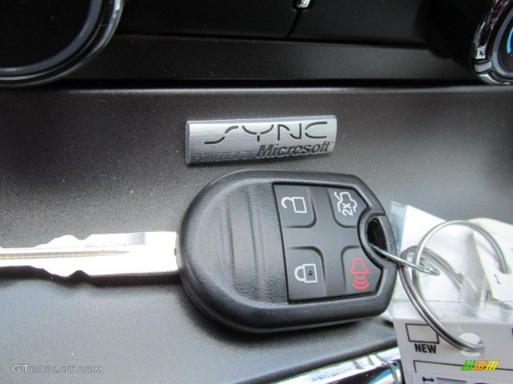 2014 Ford Mustang GT Premium Coupe Keys Photos