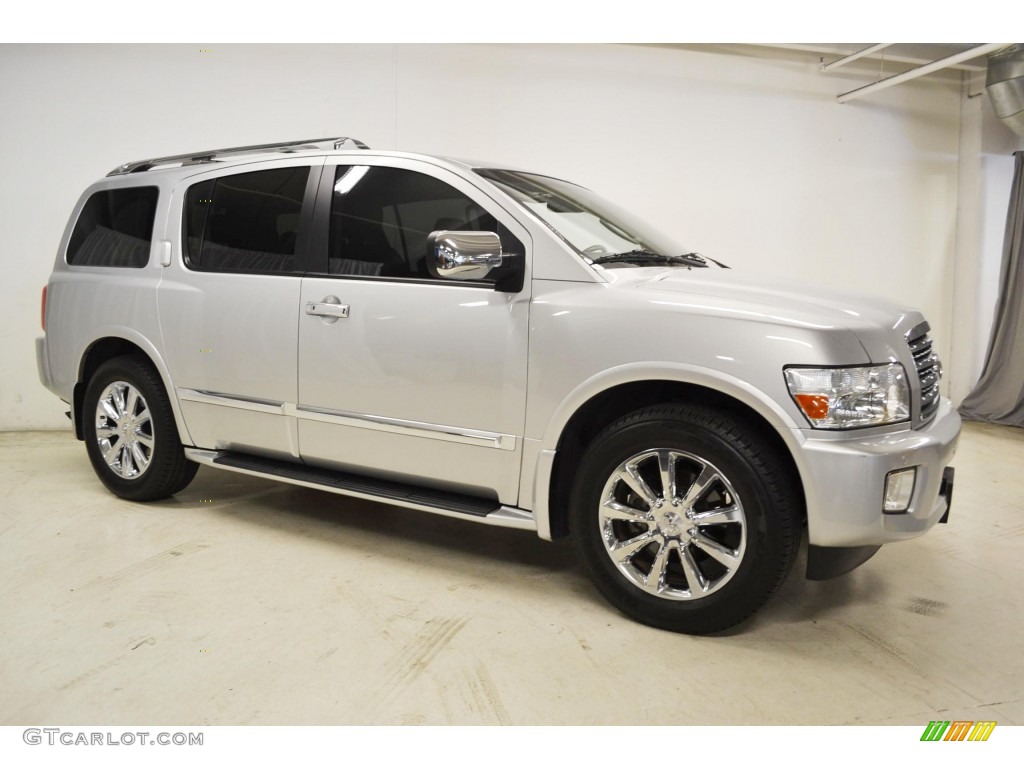 2008 QX 56 - Silver Indulgence / Charcoal photo #2