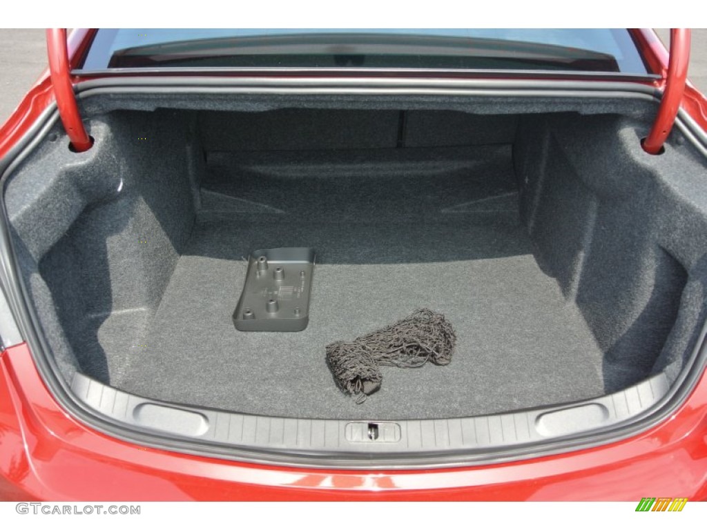 2014 Chevrolet Impala LTZ Trunk Photos