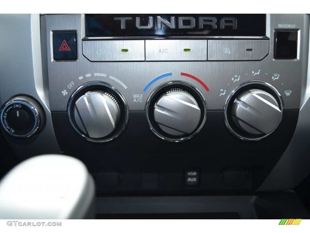 2014 Tundra SR5 Double Cab 4x4 - Magnetic Gray Metallic / Graphite photo #14