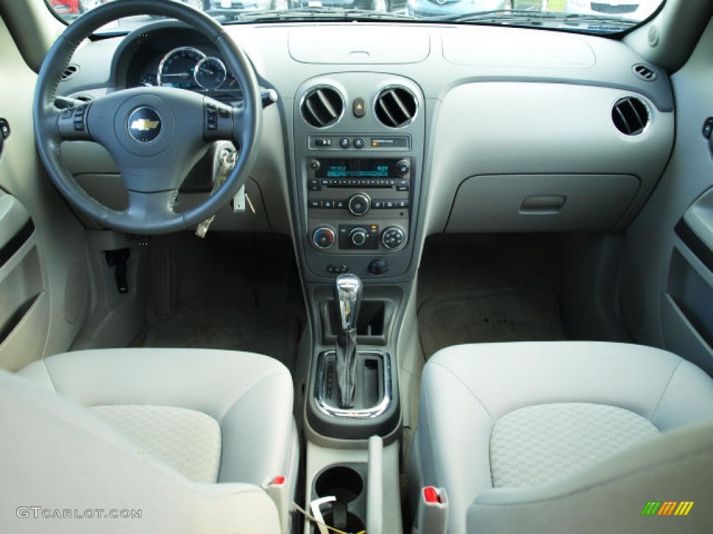 2009 HHR LT - Blue Flash Metallic / Gray photo #9