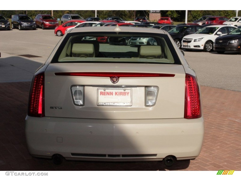 2011 STS V6 Luxury - Vanilla Latte Metallic / Cashmere/Dark Cashmere photo #14