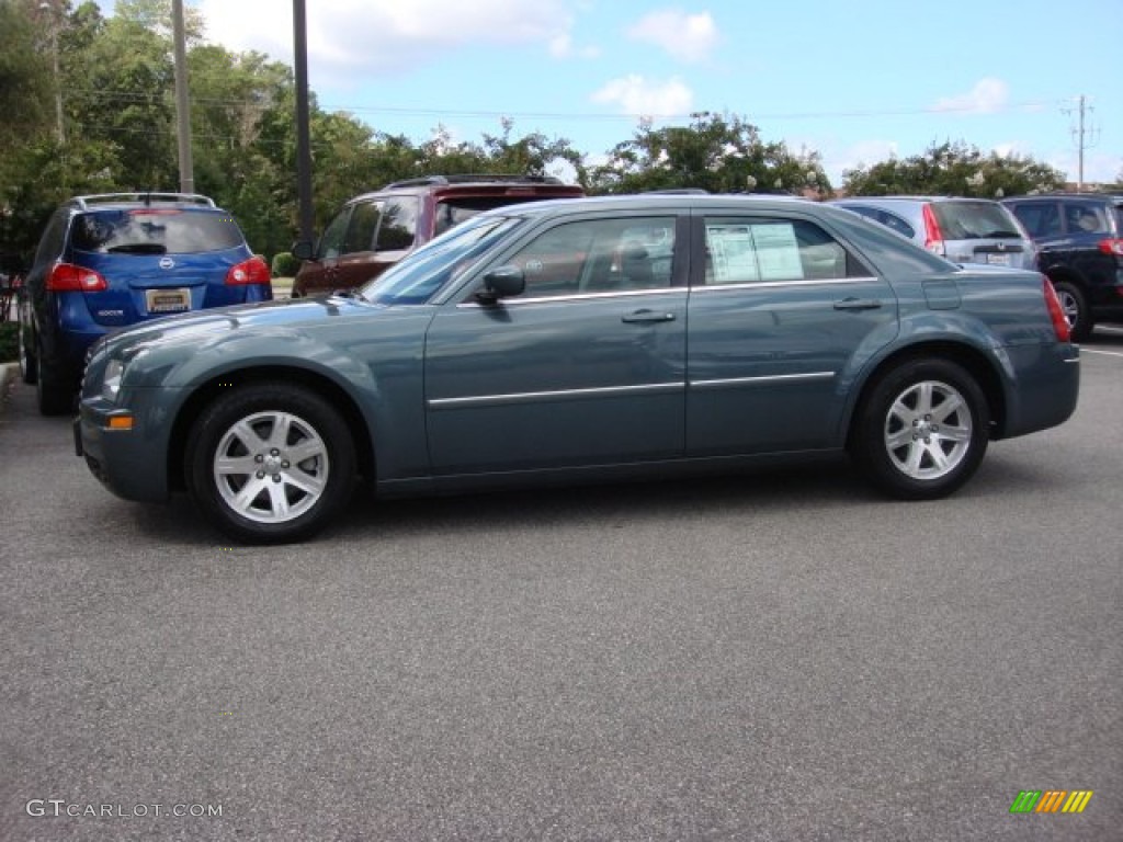 2006 300 Touring - Magnesium Pearlcoat / Deep Jade/Light Graystone photo #3