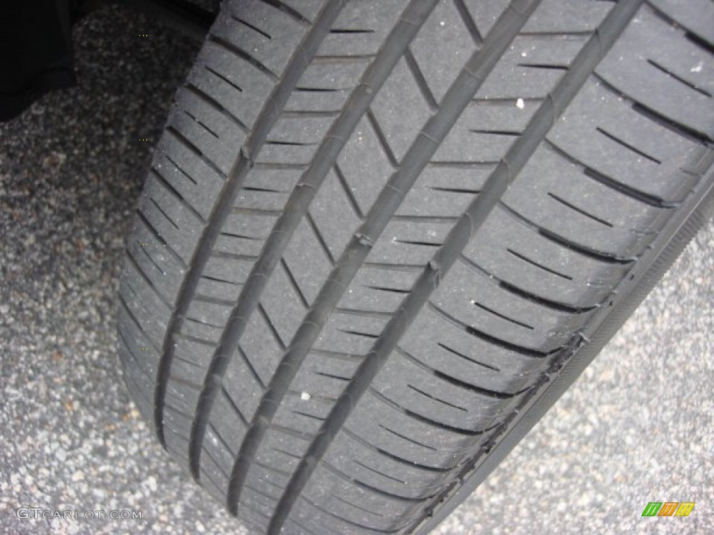2006 300 Touring - Magnesium Pearlcoat / Deep Jade/Light Graystone photo #22