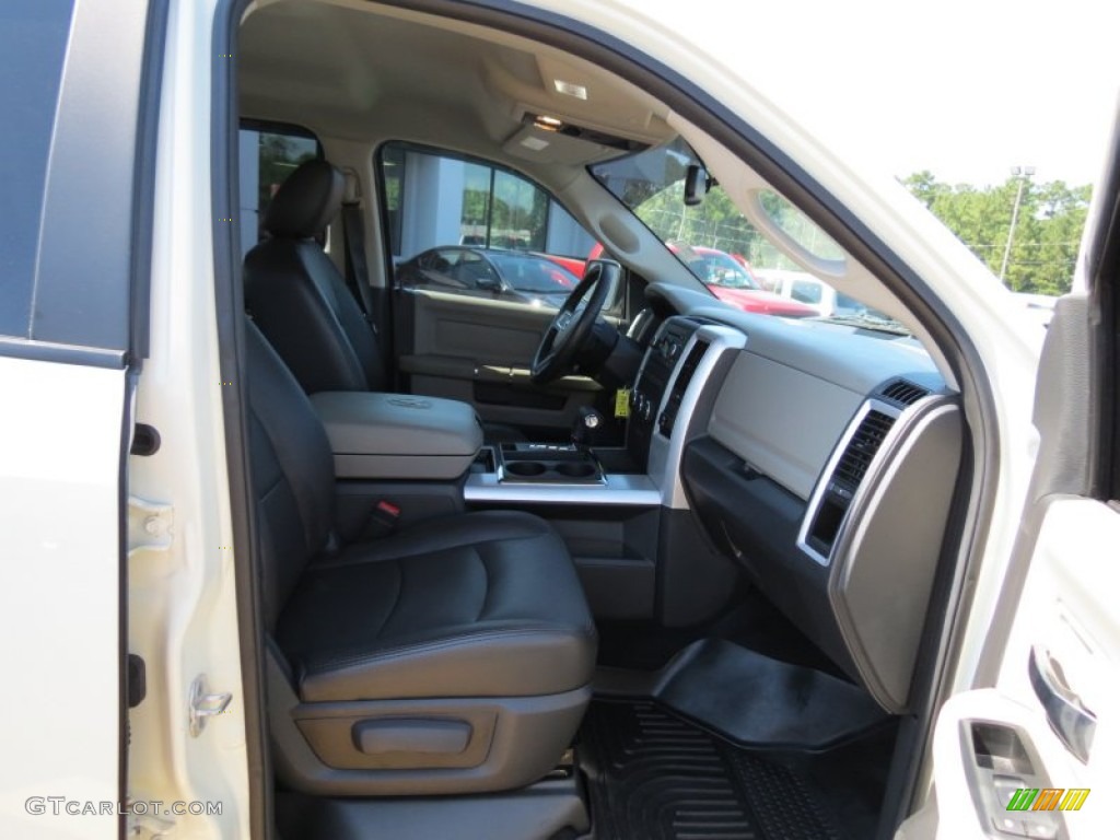 2010 Ram 1500 Big Horn Crew Cab - Cool Vanilla / Dark Slate Gray photo #18