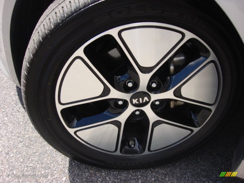 2011 Kia Optima Hybrid Wheel Photos