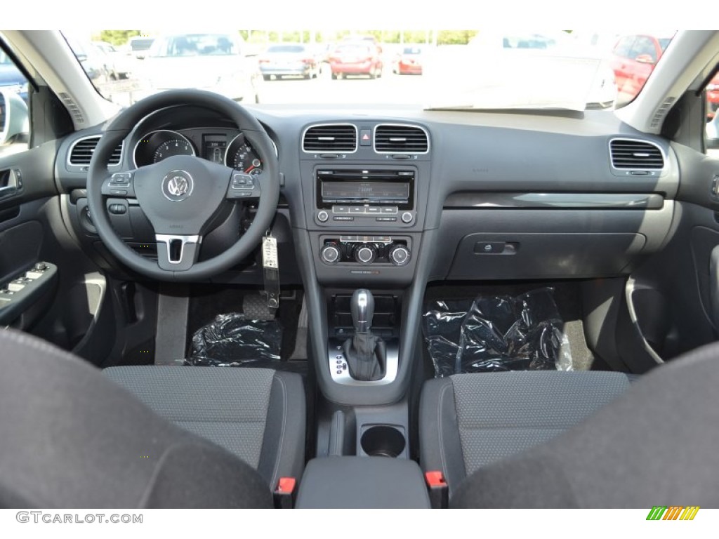 2014 Volkswagen Jetta S SportWagen Titan Black Dashboard Photo #85918911