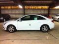 Summit White - Cruze LT Photo No. 3