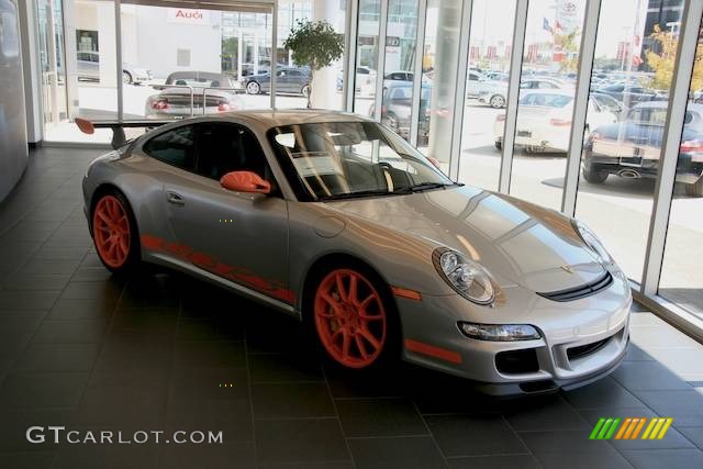 Arctic Silver Metallic/Orange Porsche 911