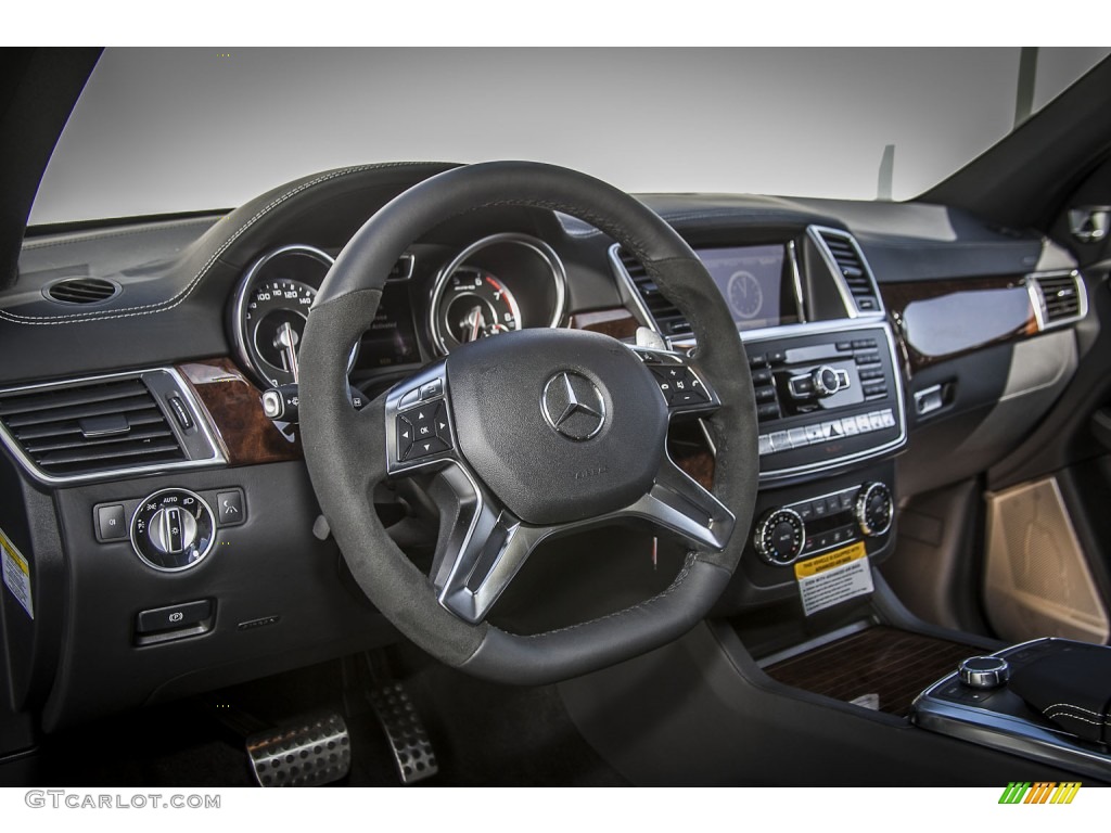 2014 Mercedes-Benz ML 63 AMG Black Dashboard Photo #85925502