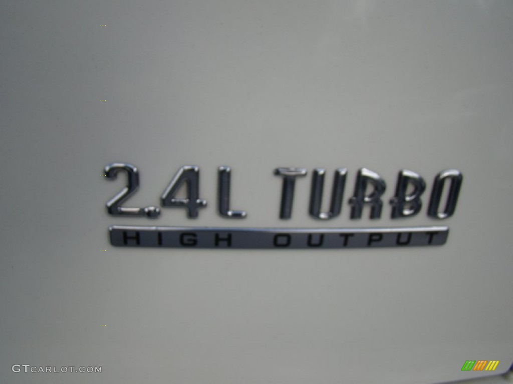 2005 Chrysler PT Cruiser GT Convertible Marks and Logos Photos