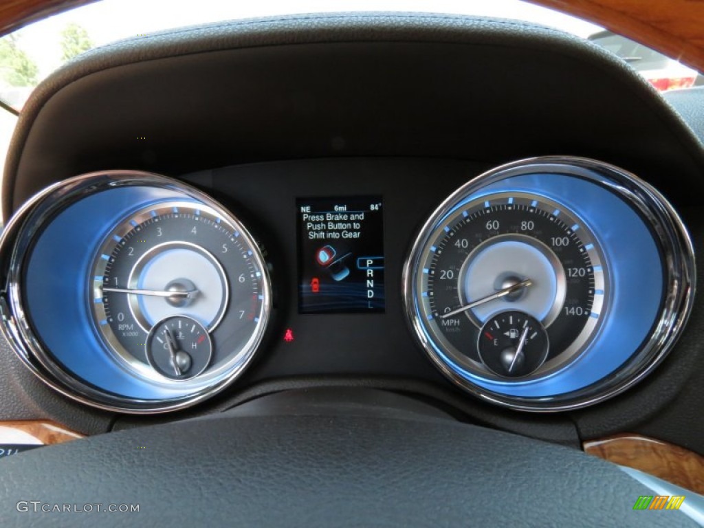 2014 Chrysler 300 C Gauges Photos
