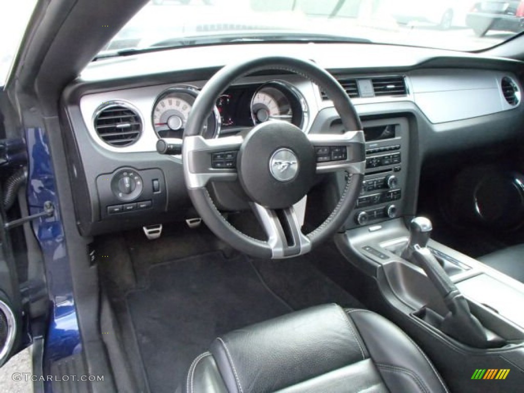 2011 Mustang GT Premium Coupe - Kona Blue Metallic / Charcoal Black photo #13